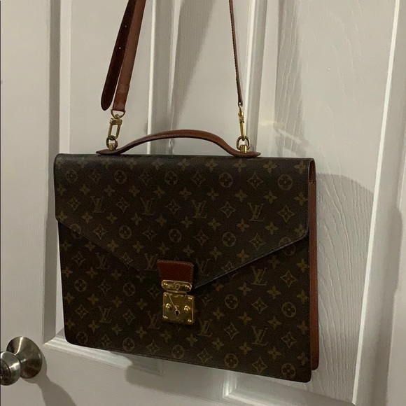 Louis Vuitton briefcase ambassador - Picture 1 of 13